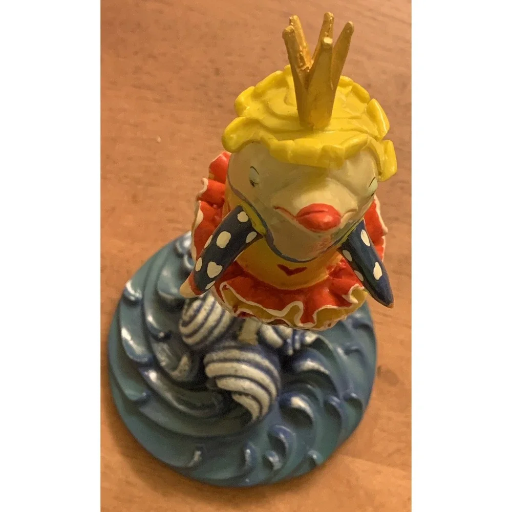 Vintage 2003 Dolphins Around Town Tu Tu Much Figurine. #13514‎ With Original Box